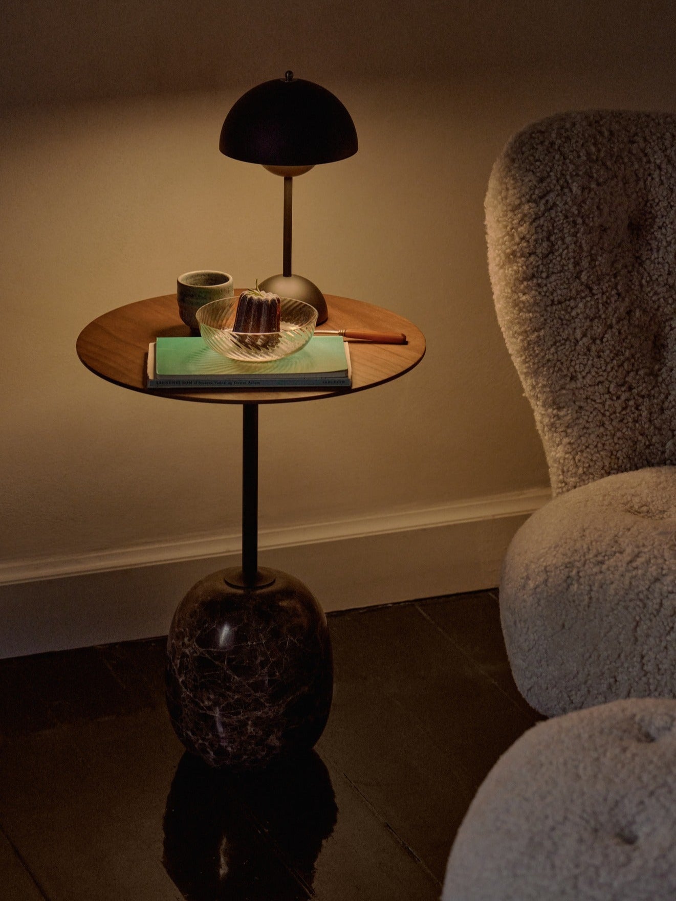 Lato <sup style="font-size:12px;"> LN8 </sup>