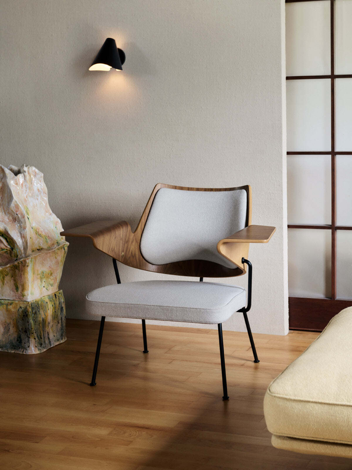 RFH Lounge Chair <sup style="font-size:12px;"> RD8 </sup>