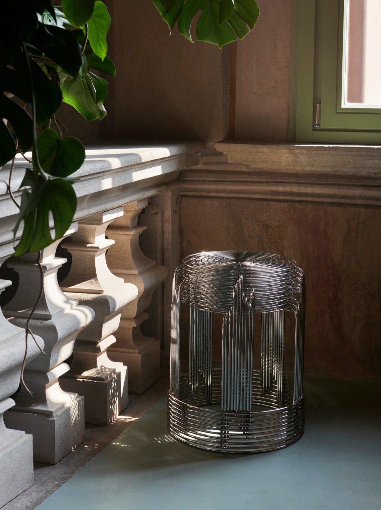 Wire Stool <sup style="font-size:12px;"> VP11 </sup>