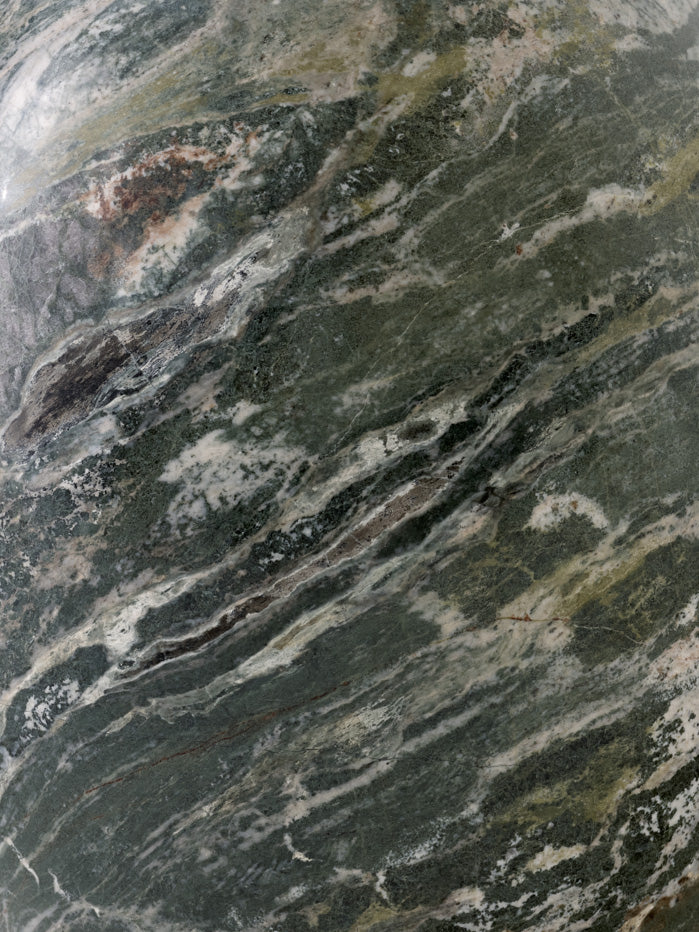 Lato <sup style="font-size:12px;"> LN9 </sup>