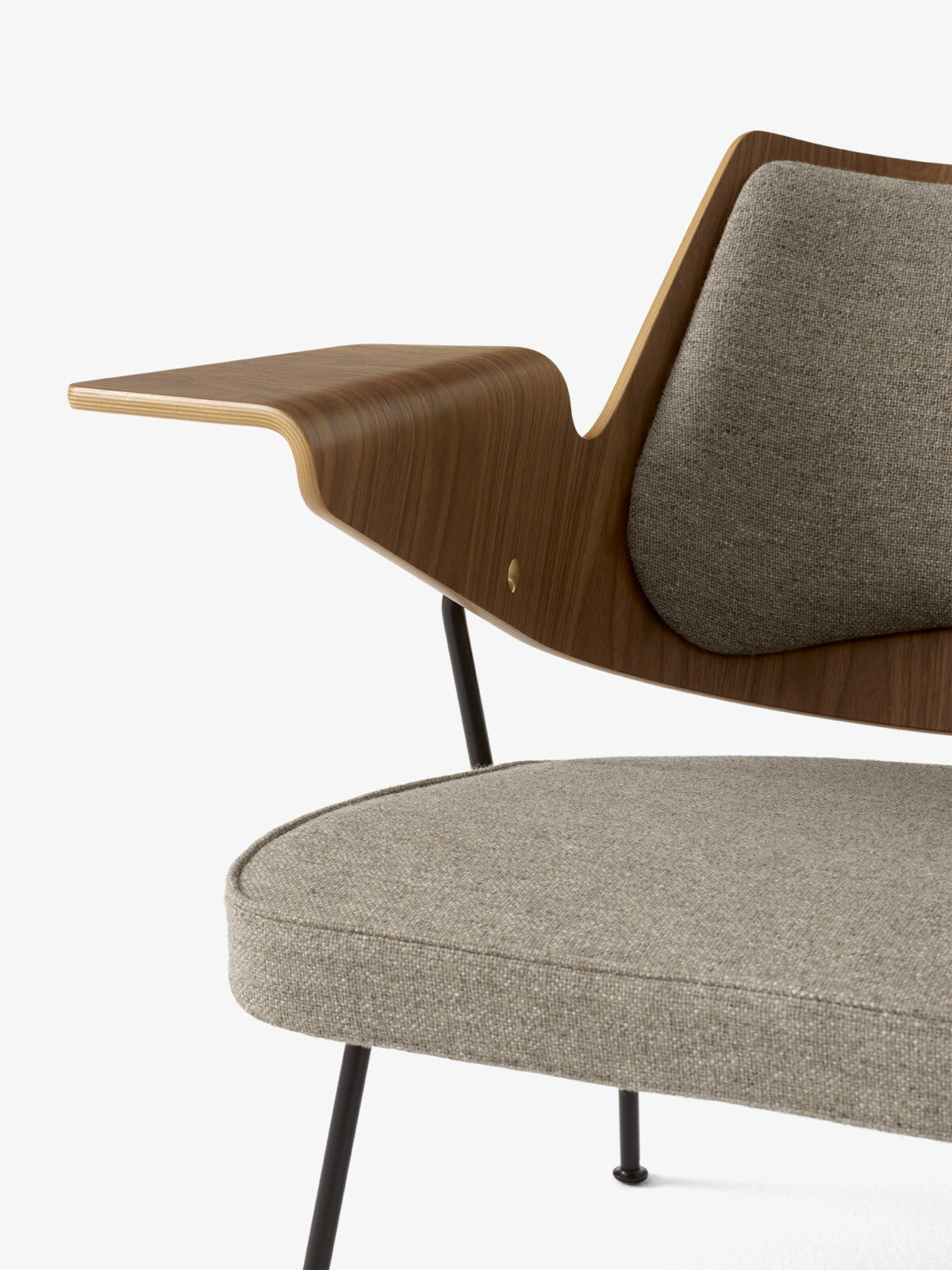 RFH Lounge Chair <sup style="font-size:12px;"> RD8 </sup>