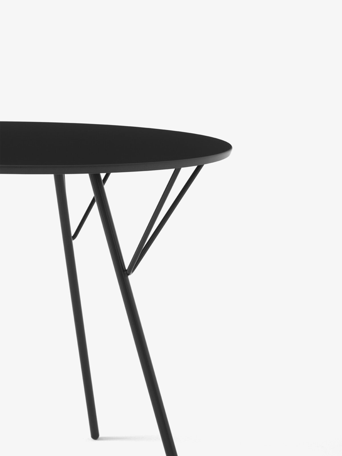 RFH Terrace Table <sup style="font-size:12px;"> RD5 </sup>
