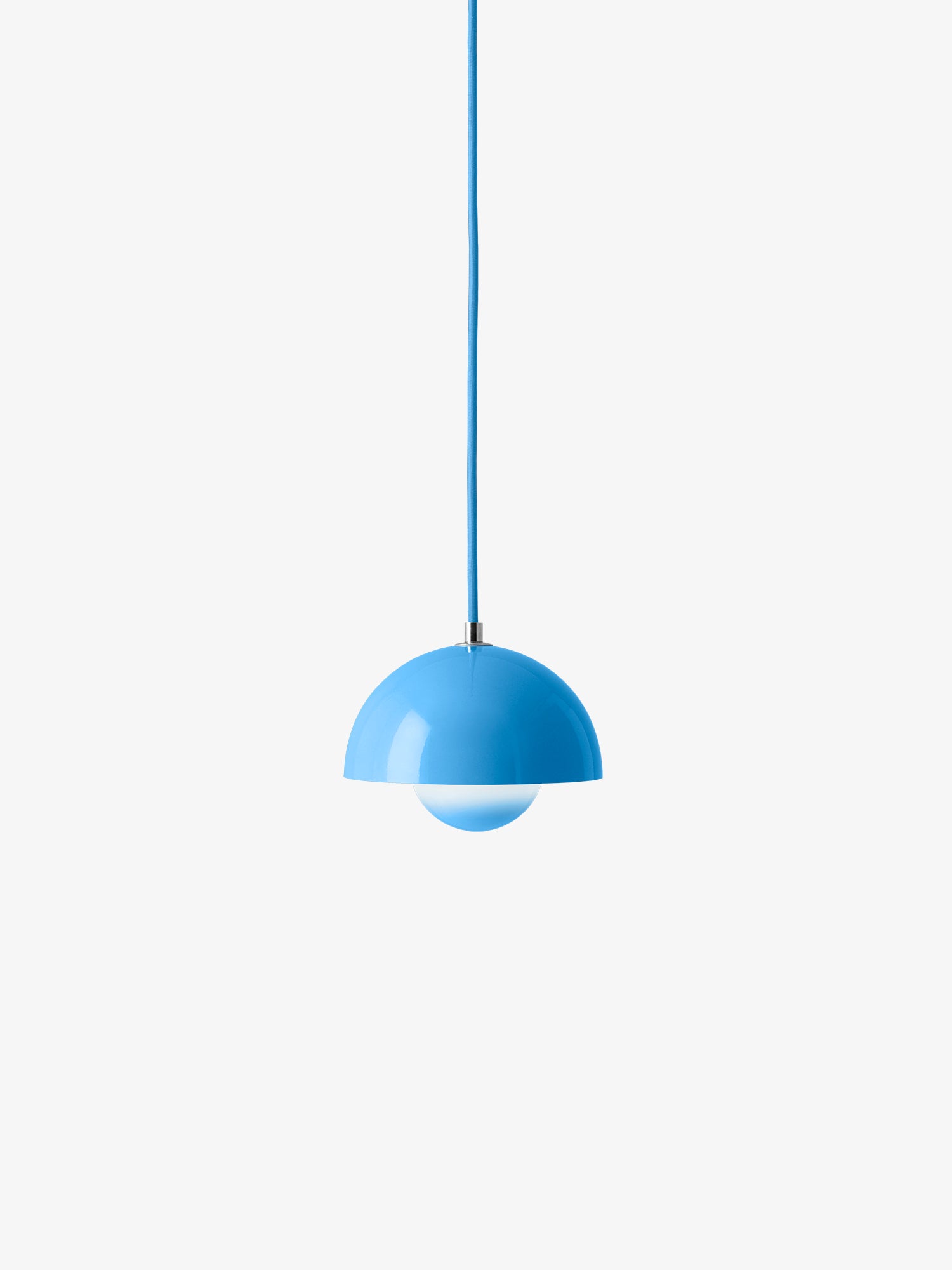 Flowerpot-VP10-Swim-Blue_on.